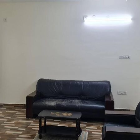Kamalam 2 Bhk - Non Ac Villa Coimbatore Exteriör bild